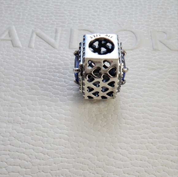 Pandora Blue Sparkling Levelled Rectangular Charm - Picture 9 of 12